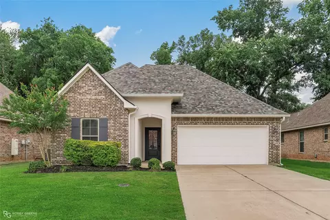 345 Coppice Pl, Bossier City, LA 71111