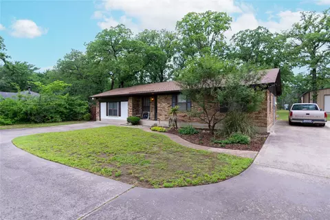 210 Kruger Rd, Krugerville, TX 76227