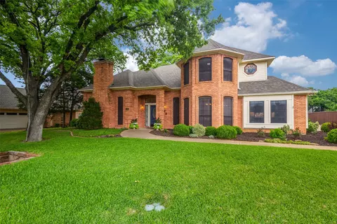 75 Remington Dr W, Highland Village, TX 75077