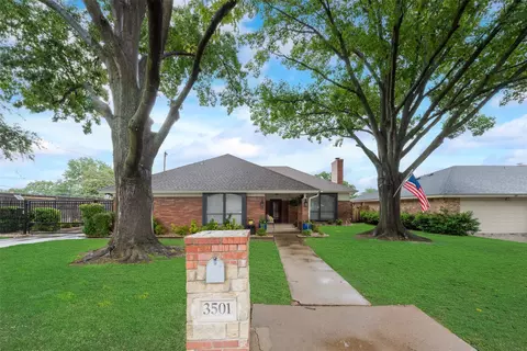 3501 Danbury Dr, Arlington, TX 76016