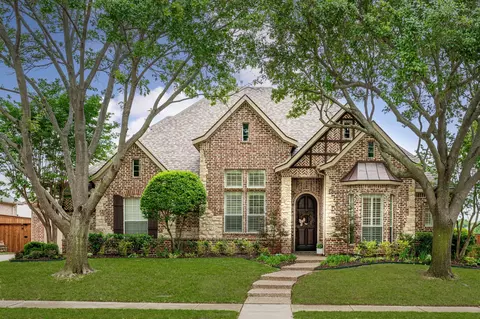 6221 Wildwood Dr, Mckinney, TX 75072