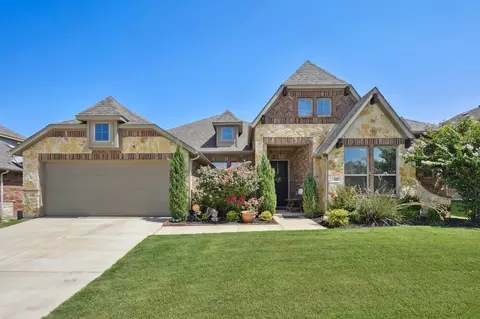 525 Brookhaven Ln, Oak Point, TX 75068