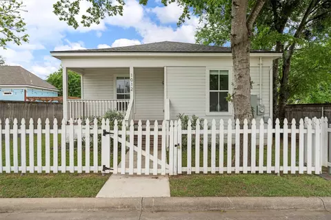 1012 Burnett Ave, Waco, TX 76706