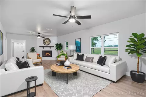 2901 Malcolm St, Fort Worth, TX 76112