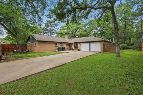 400 Melbourne Rd, Hurst, TX 76053 photo 33