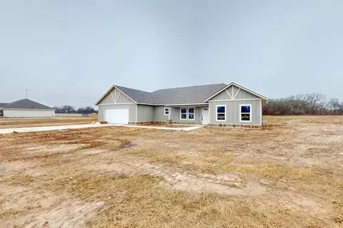 1213 E Gibtown Rd, Poolville, TX 76487