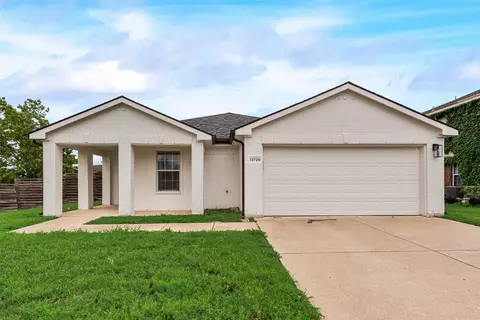 13728 High Mesa Rd, Roanoke, TX 76262
