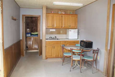 205 S 1st St, Bangs, TX 76823 photo 3