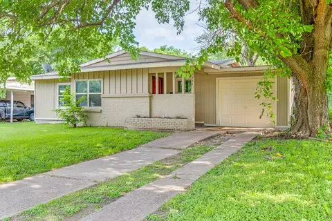2524 Melbourne Ave, Dallas, TX 75233