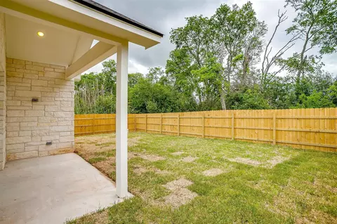 Exterior - 209 W Nolan St, Lorena, TX 76655 photo 4 of 6
