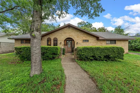 501 Richland Dr, Waco, TX 76710