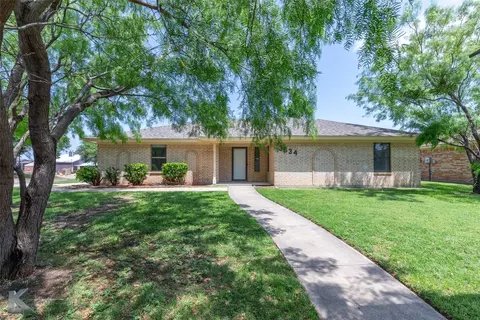 3534 Lily Ct, Abilene, TX 79606