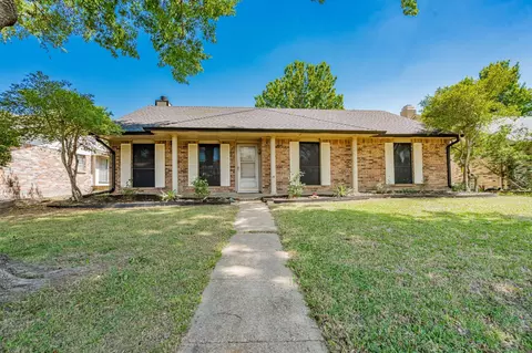 9406 Shipman St, Rowlett, TX 75088