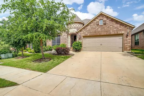 8357 Blue Periwinkle Ln, Fort Worth, TX 76123