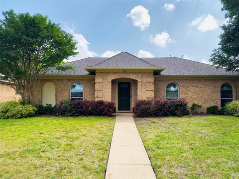 250 E Bancroft Dr, Garland, TX 75040