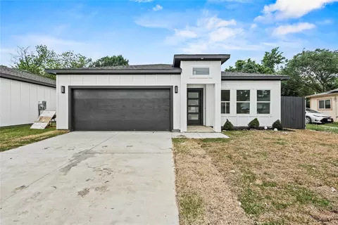 7815 Brownsville Ave, Dallas, TX 75216