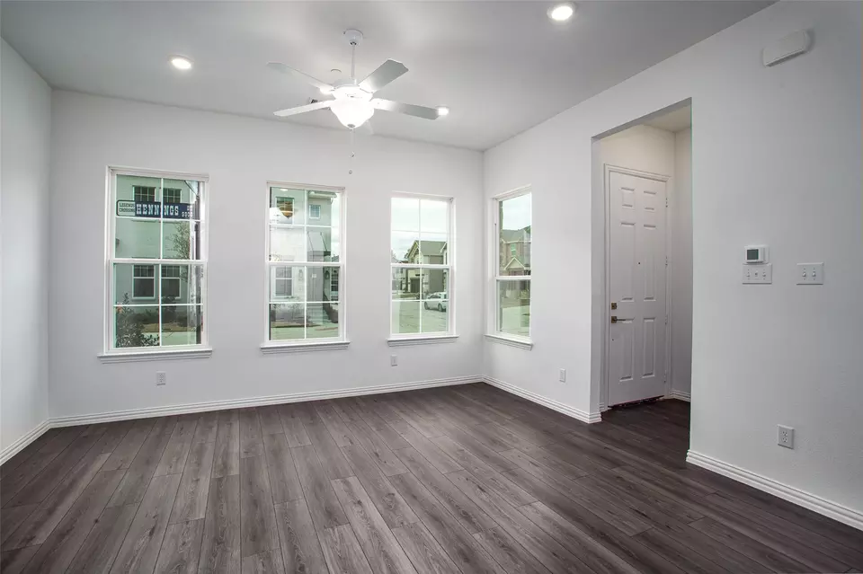 Living - 9944 Hennings St, Irving, TX 75063 photo 4 of 5