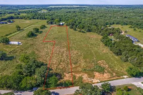 9386 Dripping Springs Rd, Denison, TX 75021