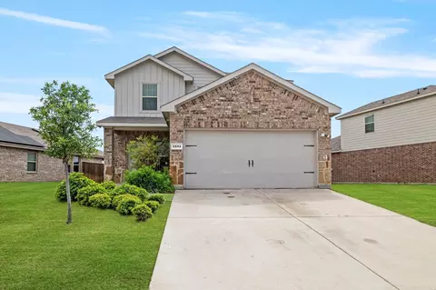 1231 Delmita Dr, Forney, TX 75126