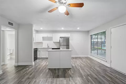 5010 Bowser Ave #102, Dallas, TX 75209
