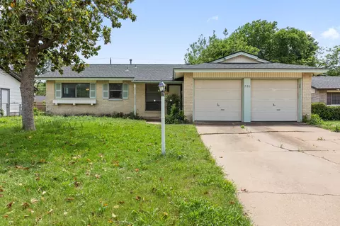 720 Oceanview Dr, Dallas, TX 75232