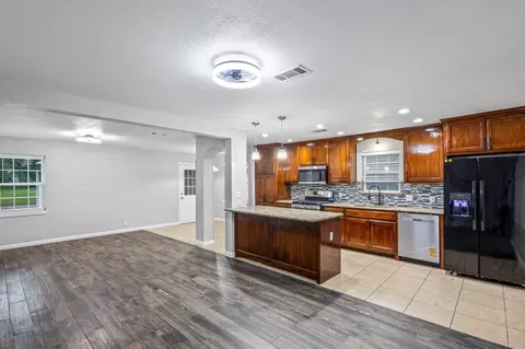 Other - 907 Clebud Dr, Euless, TX 76040 photo 3 of 3