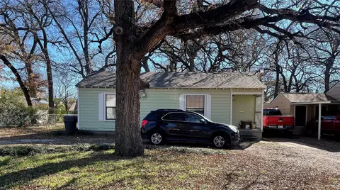 2218 Gilford St, Dallas, TX 75235
