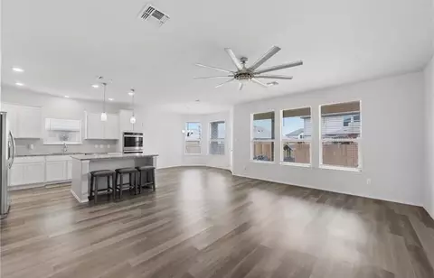Living - 11208 Echo Dr, Waco, TX 76708 photo 1 of 4
