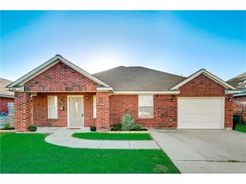 520 Lakeside Dr, Rockwall, TX 75032