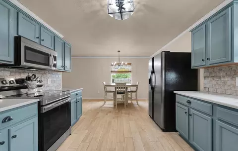 Kitchen - 10805 Lilry Rd, Waco, TX 76708 photo 8 of 8