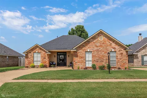 2601 W Belle Haven Dr, Bossier City, LA 71111