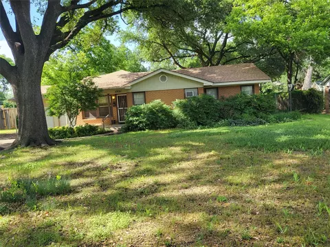 1321 Ridgewood Ter, Arlington, TX 76012