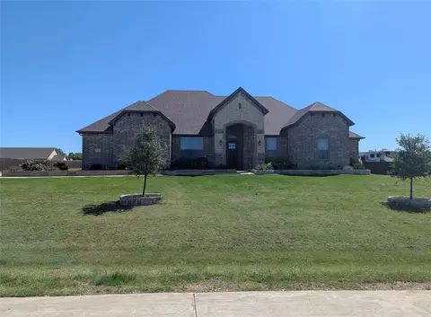 220 Fire Wheel Dr, Waxahachie, TX 75167