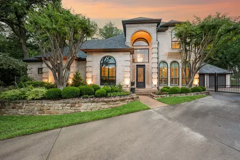 601 Winding Creek Ct, Southlake, TX 76092