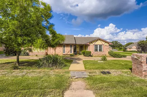 107 San Medina Ln, Joshua, TX 76058