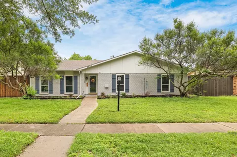 5032 Brandenburg Ln, The Colony, TX 75056
