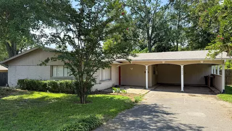 3323 S Keaton Ave, Tyler, TX 75701