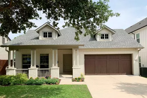 3912 Bryce Ave, Fort Worth, TX 76107