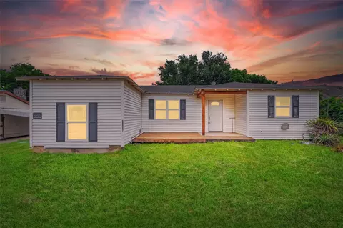 300 Little School Rd, Kennedale, TX 76060