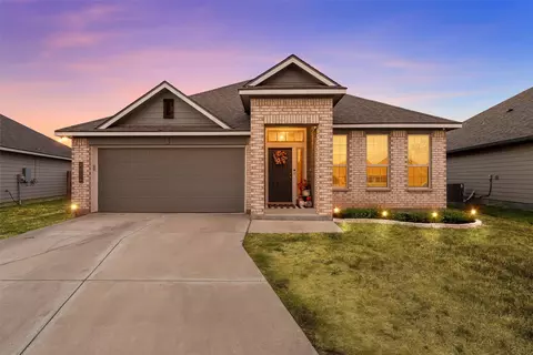 4016 Bravo Ranch Rd, Waco, TX 76705