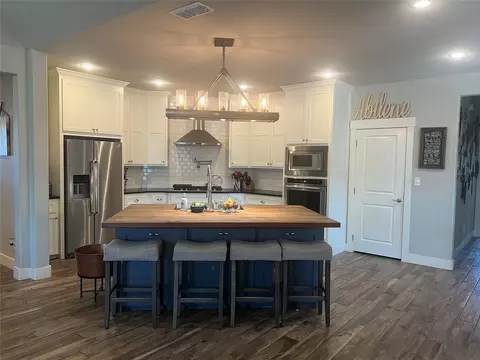 Kitchen - 713 Edward Ct, Abilene, TX 79601 photo 1 of 5