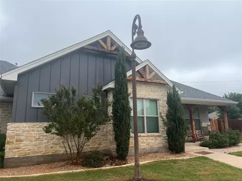 Exterior - 713 Edward Ct, Abilene, TX 79601 photo 2 of 2