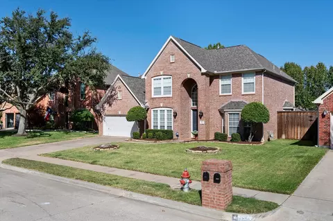 1956 N Port Ct, Grapevine, TX 76051