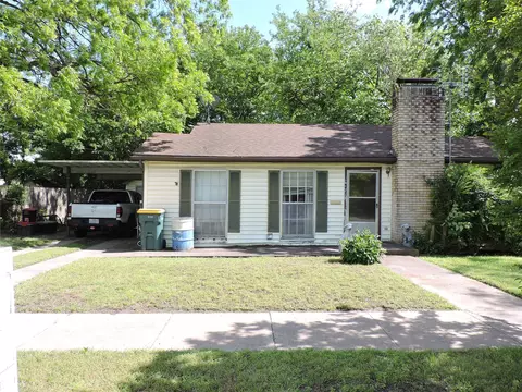 612 W Belden St, Sherman, TX 75092