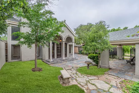 1603 Hawthorne Dr, Arlington, TX 76012
