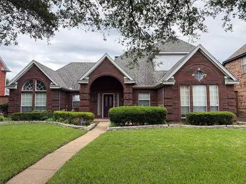 612 Wedgewood Dr, Mesquite, TX 75150