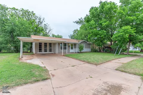 2317 Yorktown Dr, Abilene, TX 79603