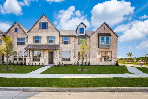 7048 Cedar Creek Dr, Grand Prairie, TX 75054