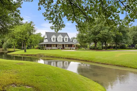 1101 Wills Way Ct, Granbury, TX 76049