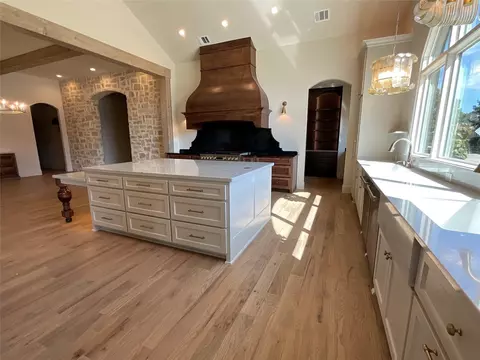 Kitchen - 3205 Fairway Dr, Argyle, TX 76226 photo 4 of 6